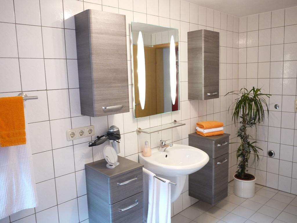 Ferienwohnung-Apartment Regnitztal Buttenheim Δωμάτιο φωτογραφία